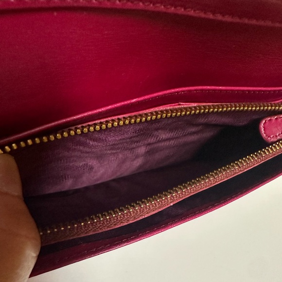 Miu Miu Patent Leather Snake Print Full Zip Large Wallet, Reddish Pink, VGUC - Picture 6 of 15